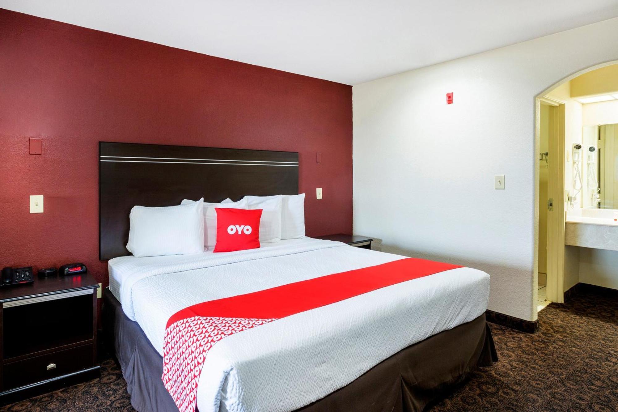 Oyo Hotel Lsu Port Allen Exterior photo