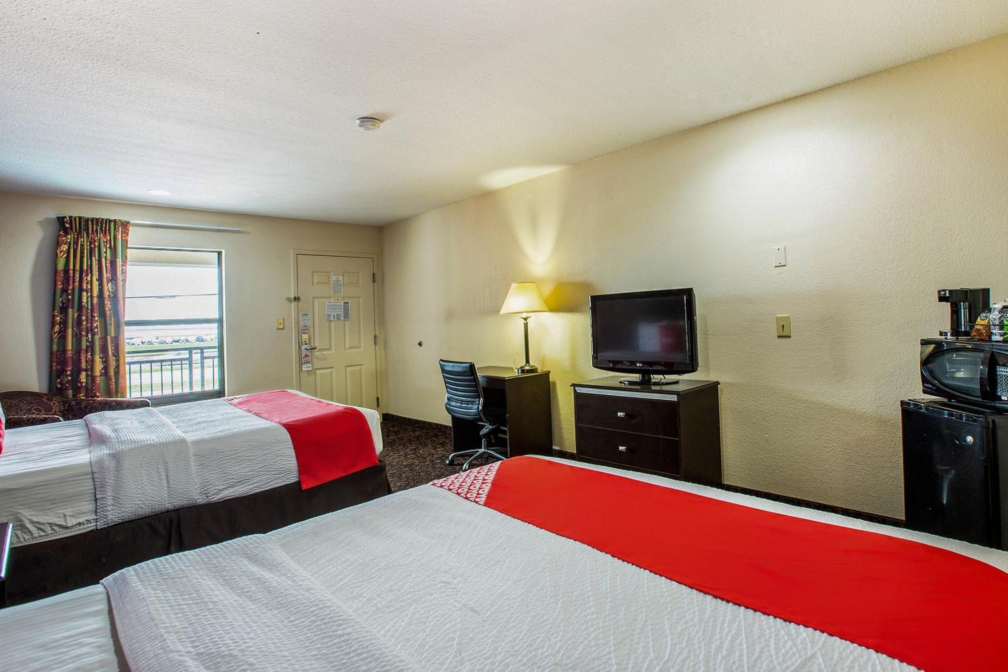 Oyo Hotel Lsu Port Allen Exterior photo