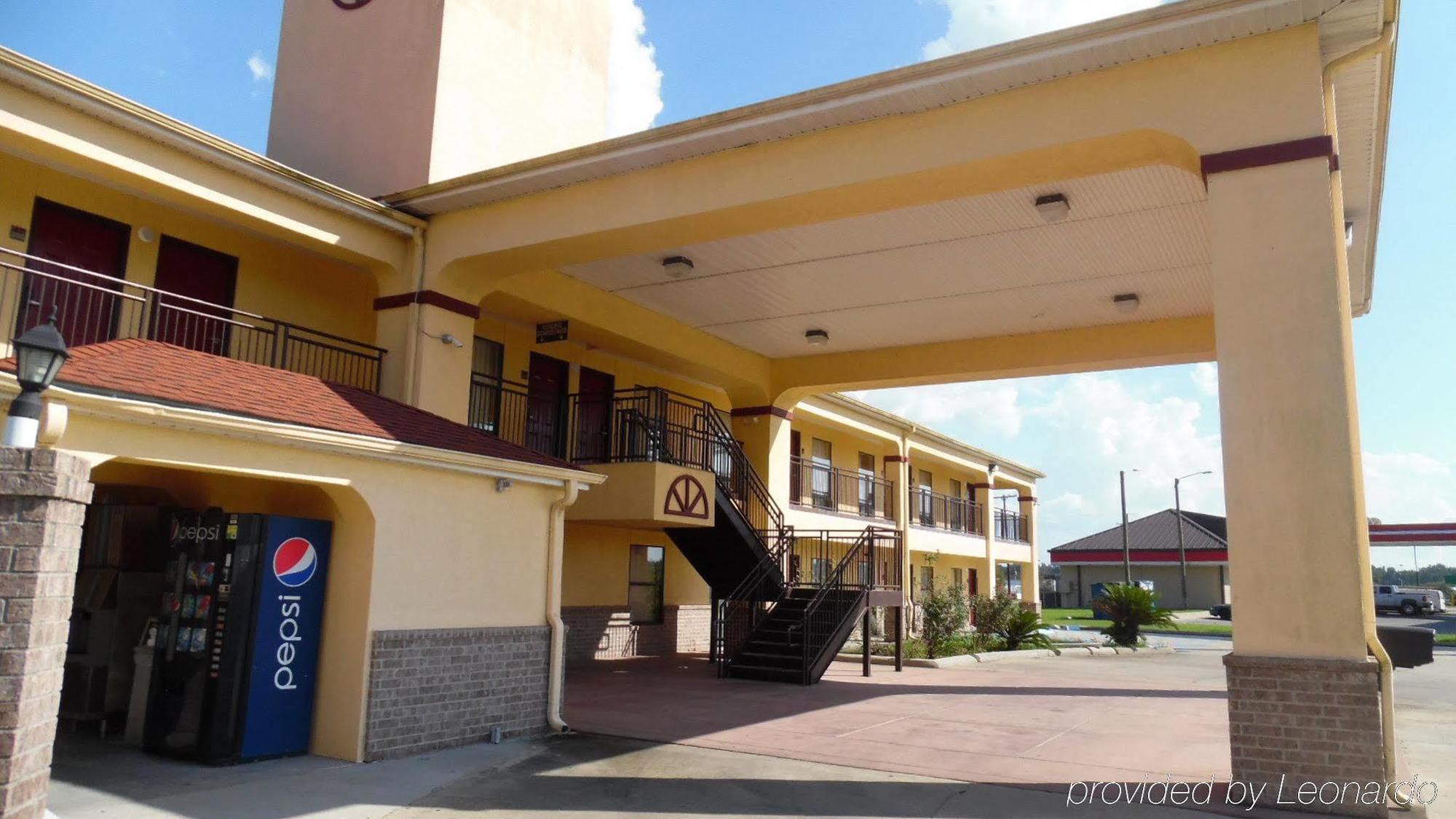 Oyo Hotel Lsu Port Allen Exterior photo